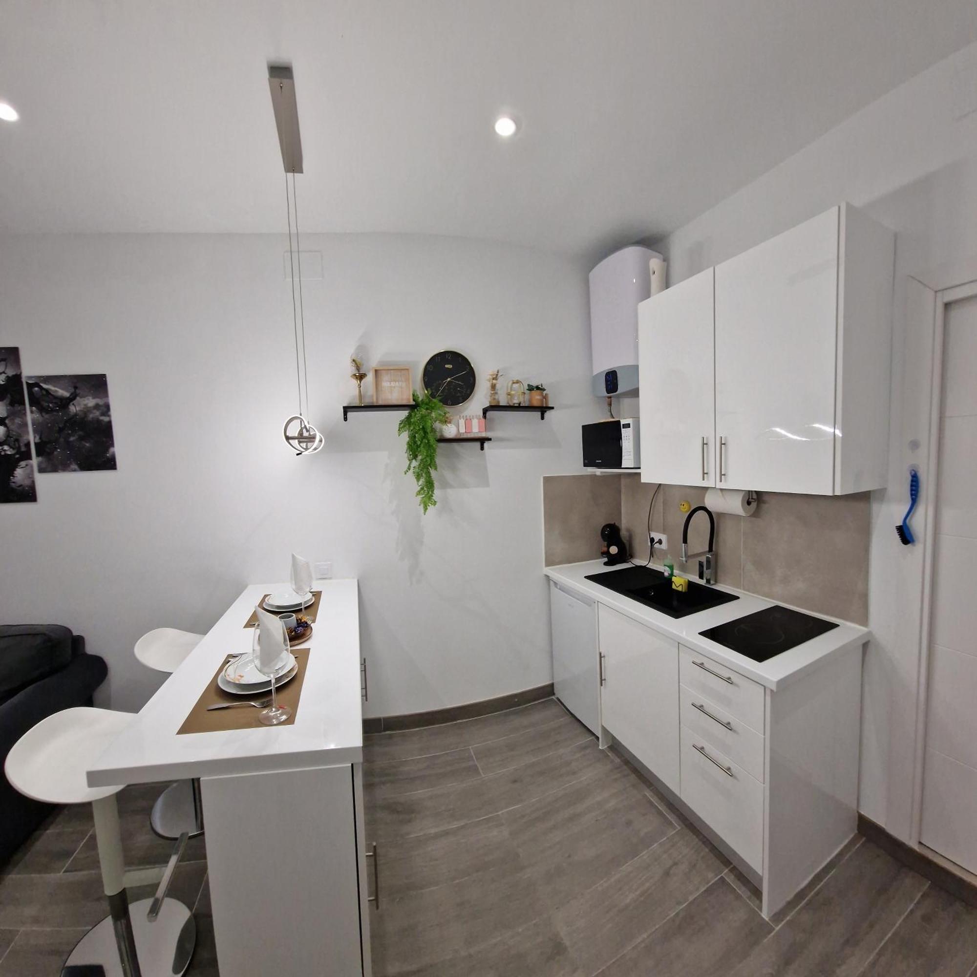 Barcelona, Apartamento De 1 Habitacion Lejlighed L'Hospitalet de Llobregat Eksteriør billede