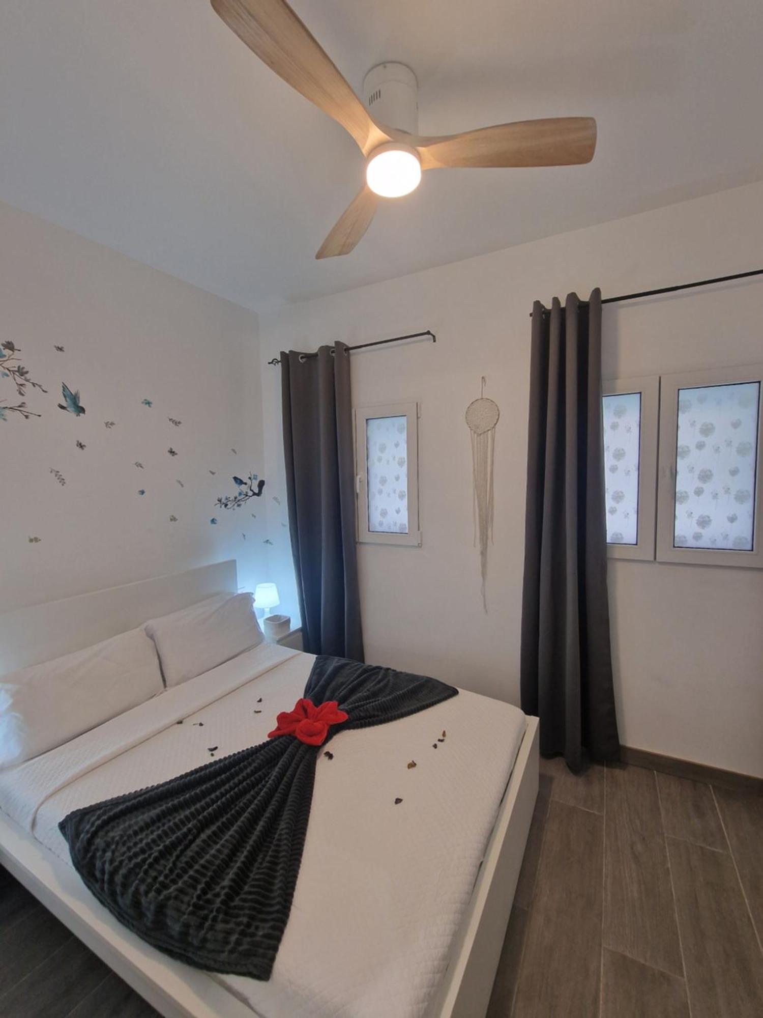 Barcelona, Apartamento De 1 Habitacion Lejlighed L'Hospitalet de Llobregat Eksteriør billede