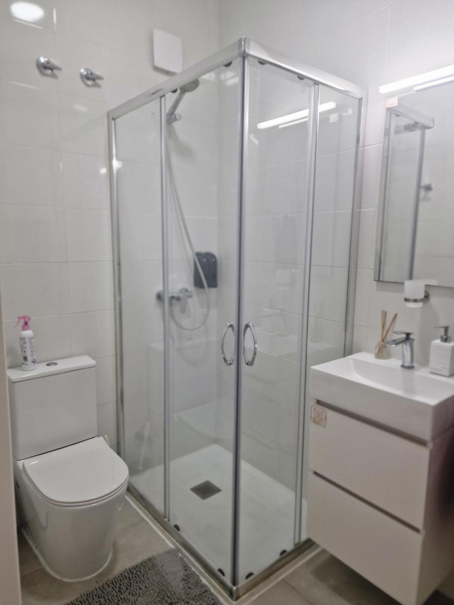 Barcelona, Apartamento De 1 Habitacion Lejlighed L'Hospitalet de Llobregat Eksteriør billede